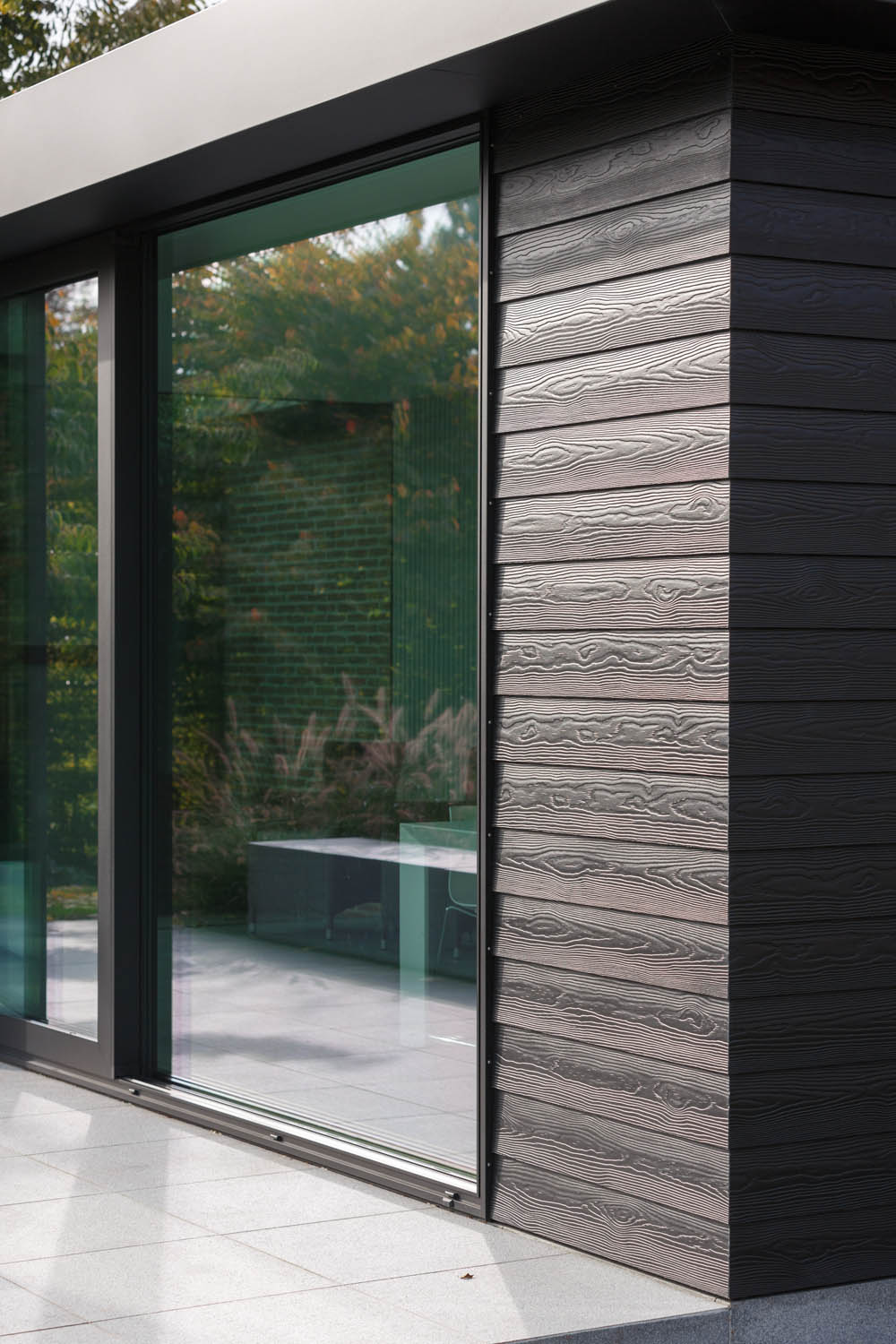 Фасад под дерево фото Фасадная панель Cedral Wood C50 от официального дилера Cedral - Nichiha-fasad.ru